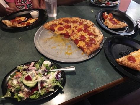 round table pizza willows|round table pizza willows ca.